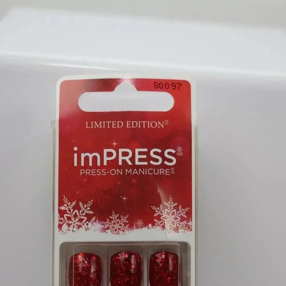 PRESS-ON MANICURE, Spa Mask - Picture 3 of 7